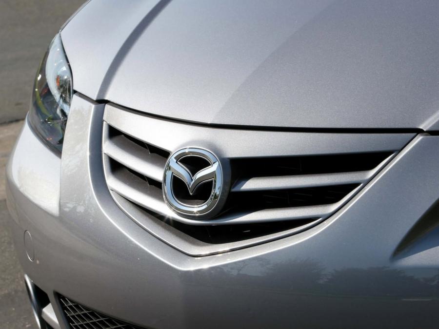 Mazda3 Sedan 2006 года  (фото 18 из 29)